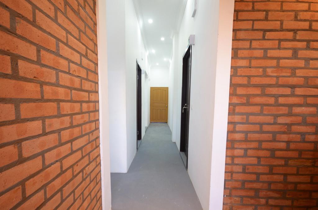 ניאונגשווה Abc Hostel (Adults Only) מראה חיצוני תמונה