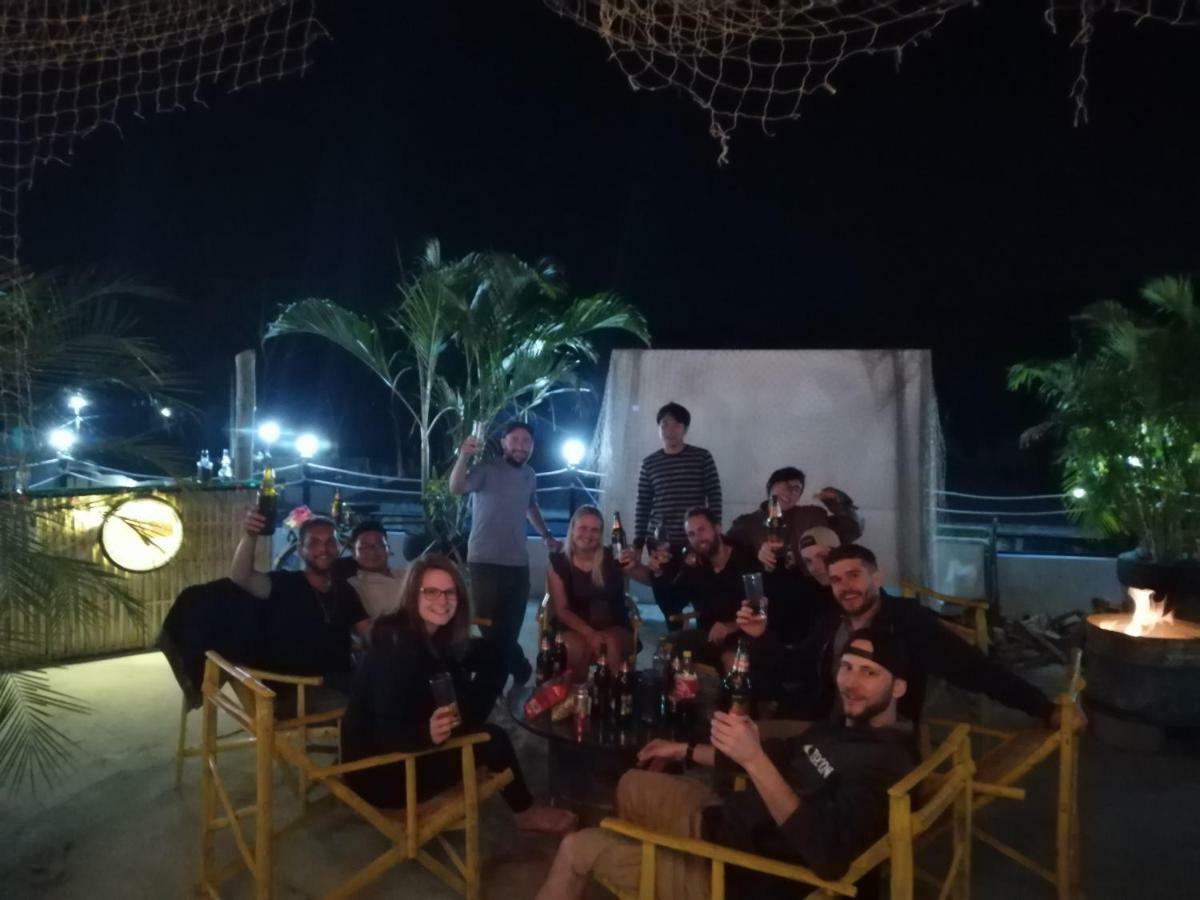 ניאונגשווה Abc Hostel (Adults Only) מראה חיצוני תמונה