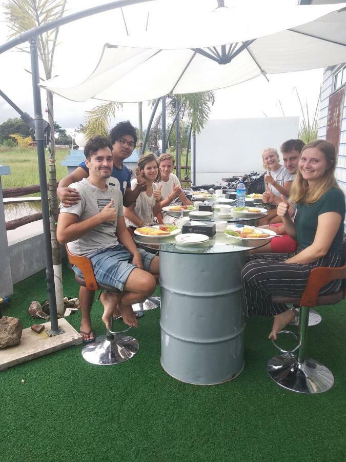 ניאונגשווה Abc Hostel (Adults Only) מראה חיצוני תמונה
