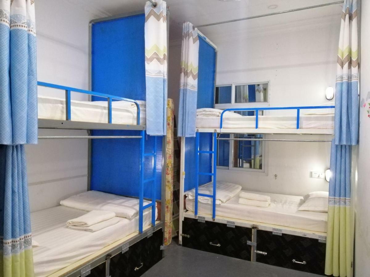 ניאונגשווה Abc Hostel (Adults Only) מראה חיצוני תמונה